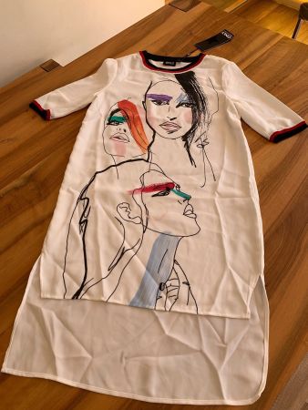 ONLY stylisches Streetwear Kleid Görsse S **NEU**