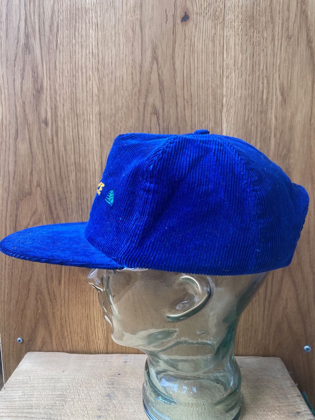 Copricapi, berretti & cappellini: Vintage 80s Cap Shell Oil Curduroy – Usato da Zürich venduto da le_souk 1