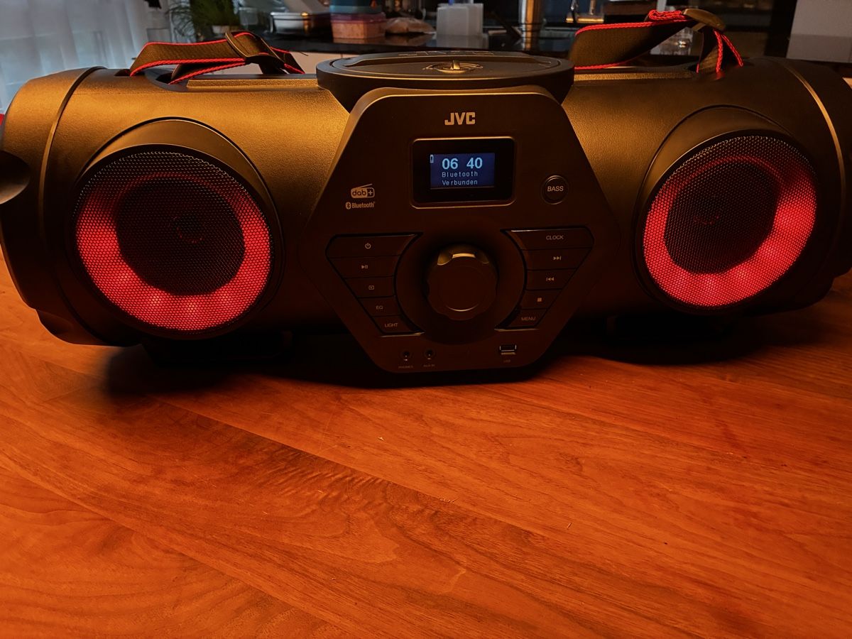 JVC Casse acustiche: JVC RV NB300DAB – Nuovo (secondo la descrizione) da Wangen sz venduto da ms1_k9x8 7