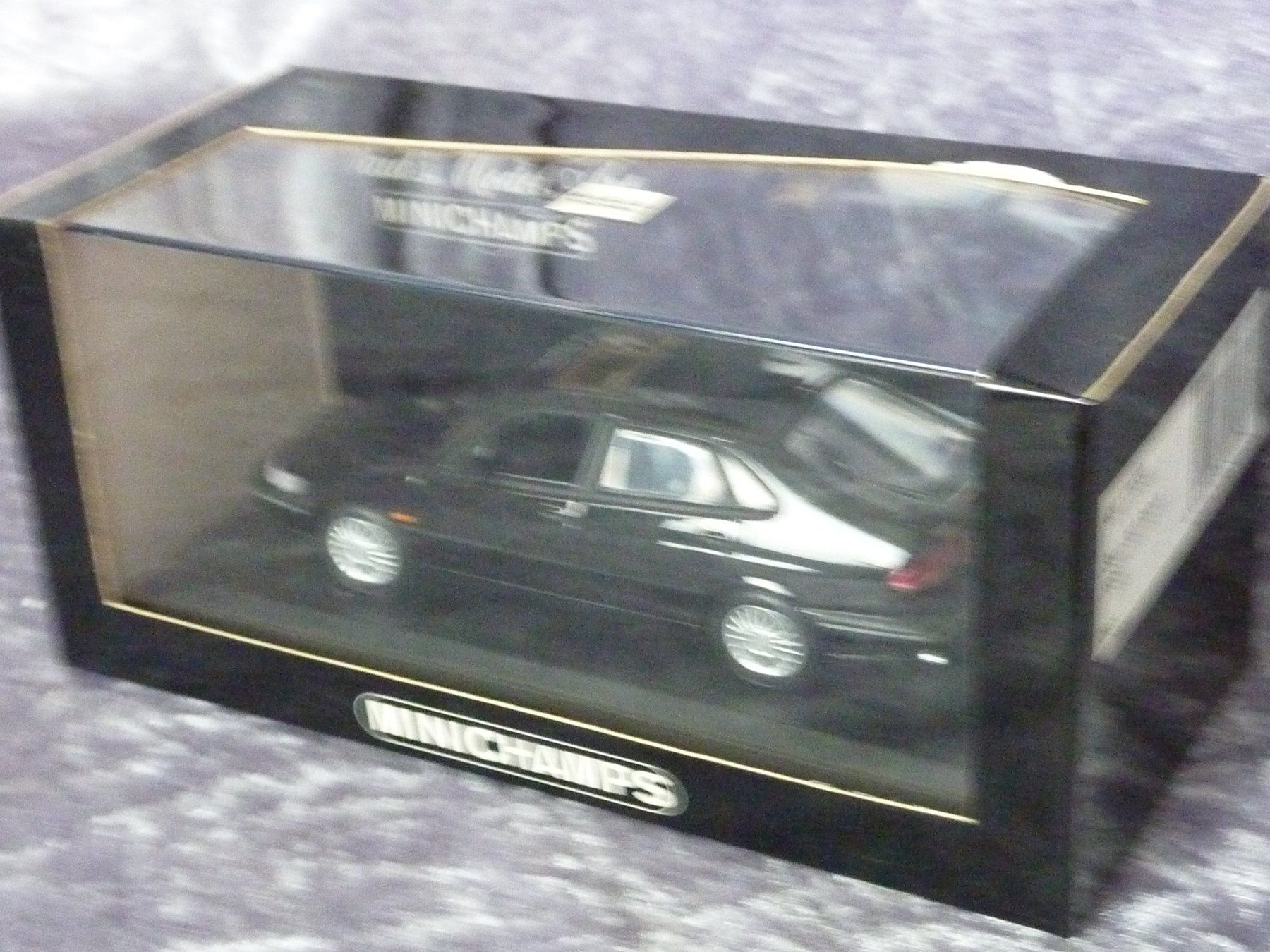Minichamps Modellini d'auto: Saab 900 Saloon 1995  1:43 – Nuovo (secondo la descrizione) da Dürrenäsch venduto da modellautos4you 1