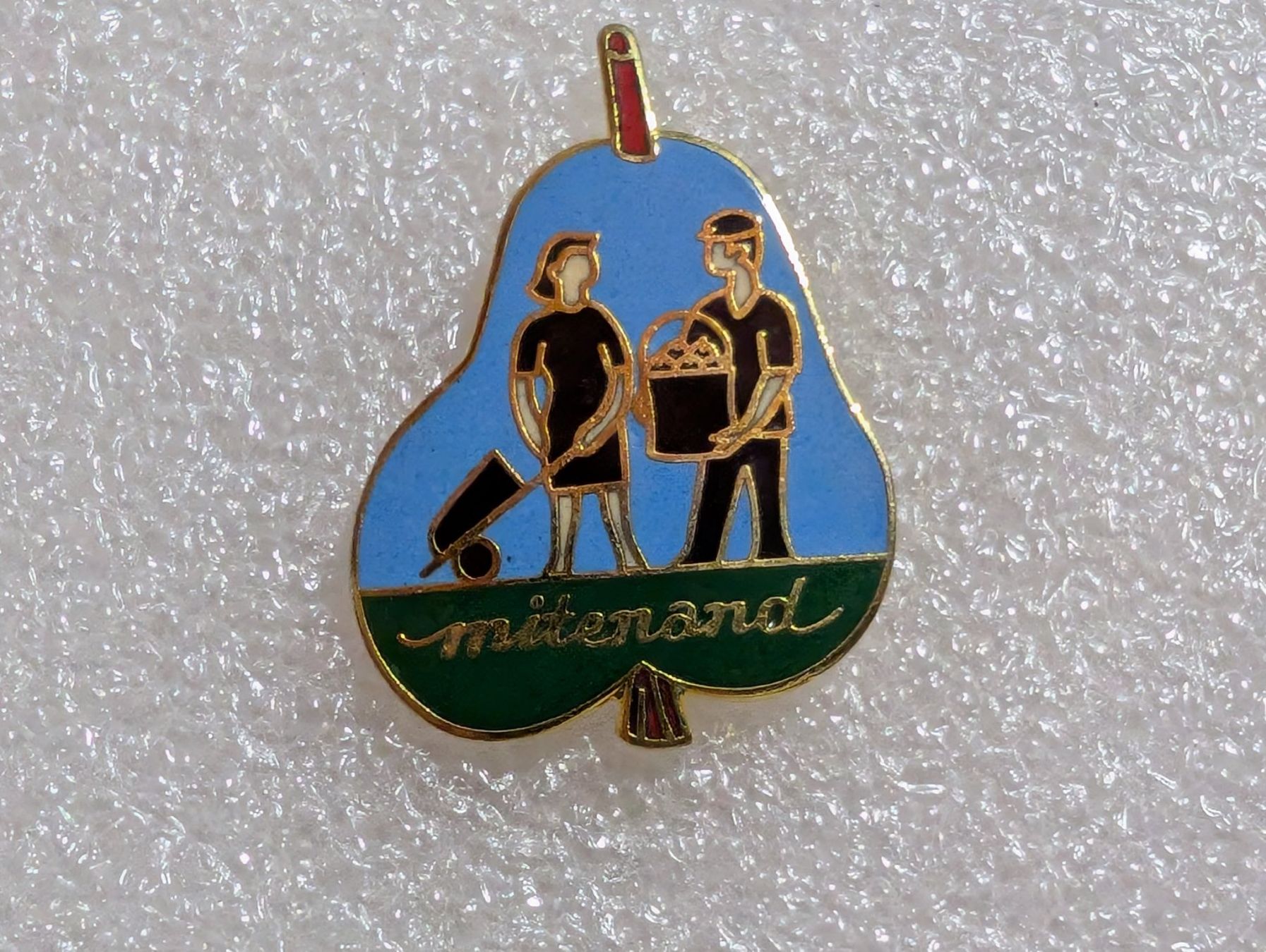Placchette & Badge: Ansteckpin 204: – Usato da Oppligen venduto da Pin-Fall-Shop