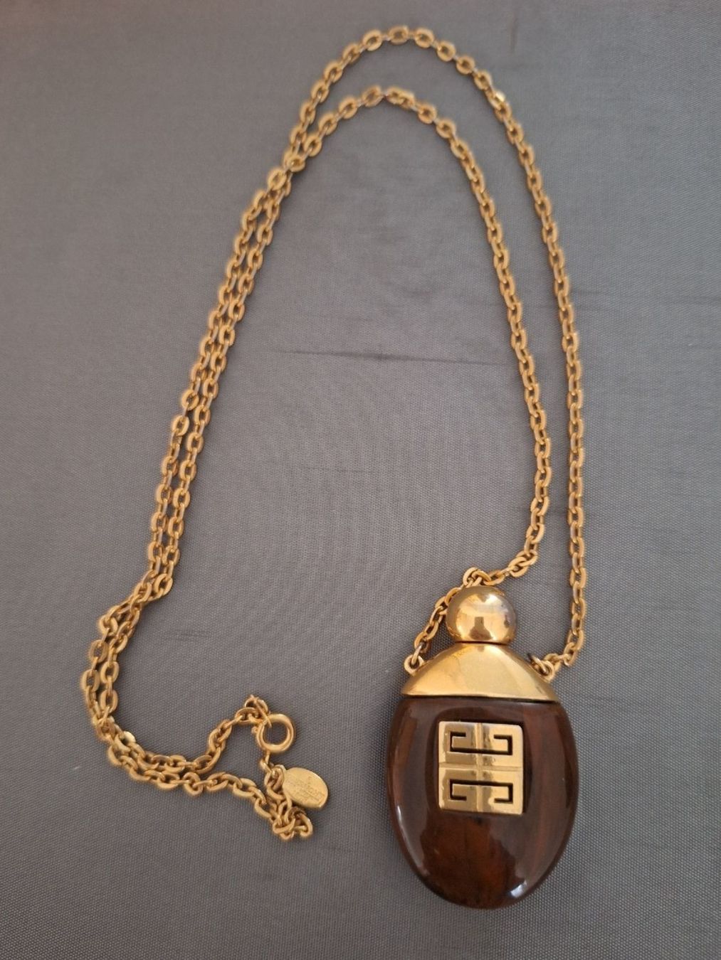 Ketten: GIVENCHY Vintage KETTE – Gebraucht aus Kerzers von ExpressoTerreno
