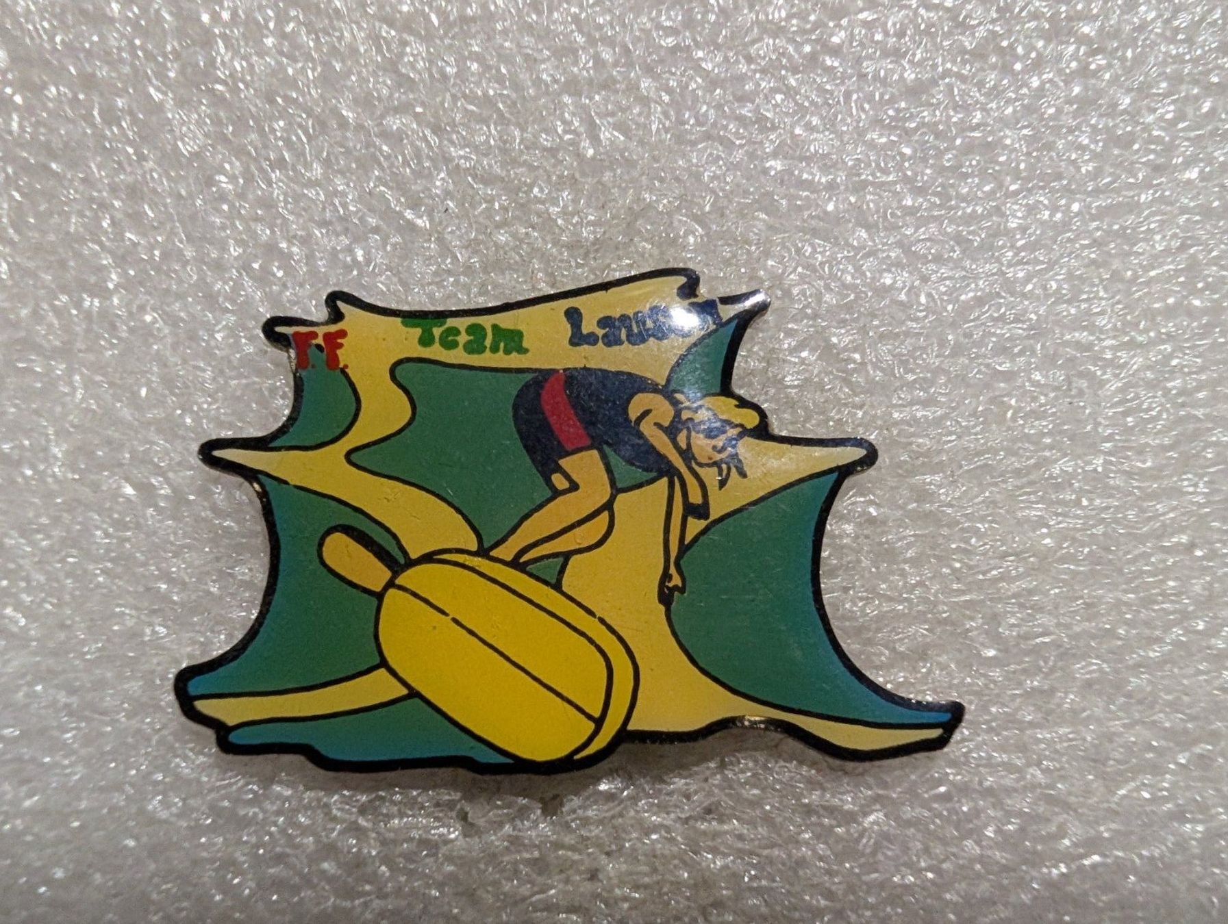 Plaketten & Abzeichen: Ansteckpin 33: Team Laussen – Gebraucht aus Oppligen von Pin-Fall-Shop
