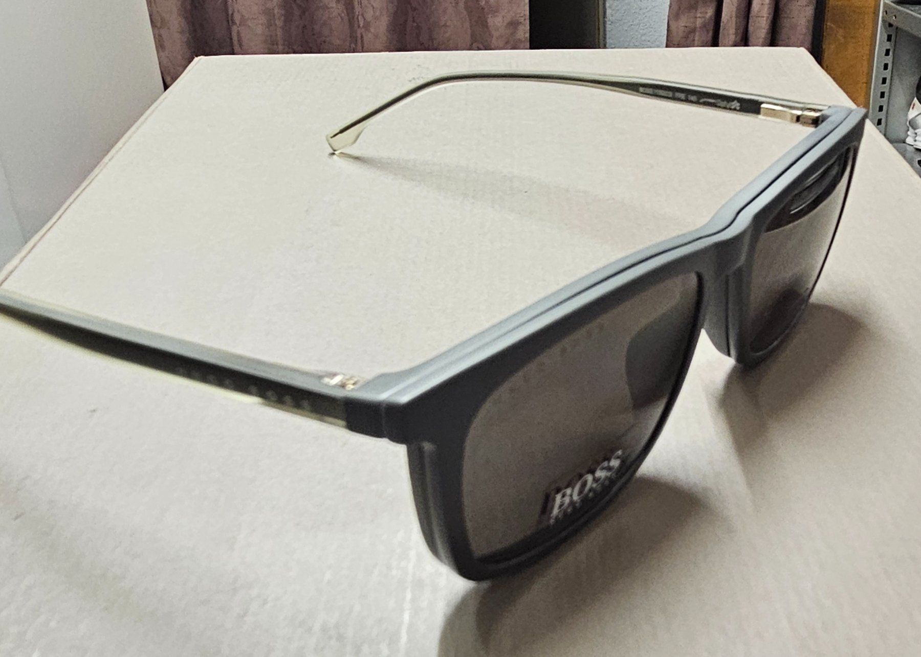 Hugo Boss Brillen & Gläser: Hugo Boss Sonnenbrille 1150/CS FRE – Neu (gemäss Beschreibung) aus Dachsen von Topparts1 2