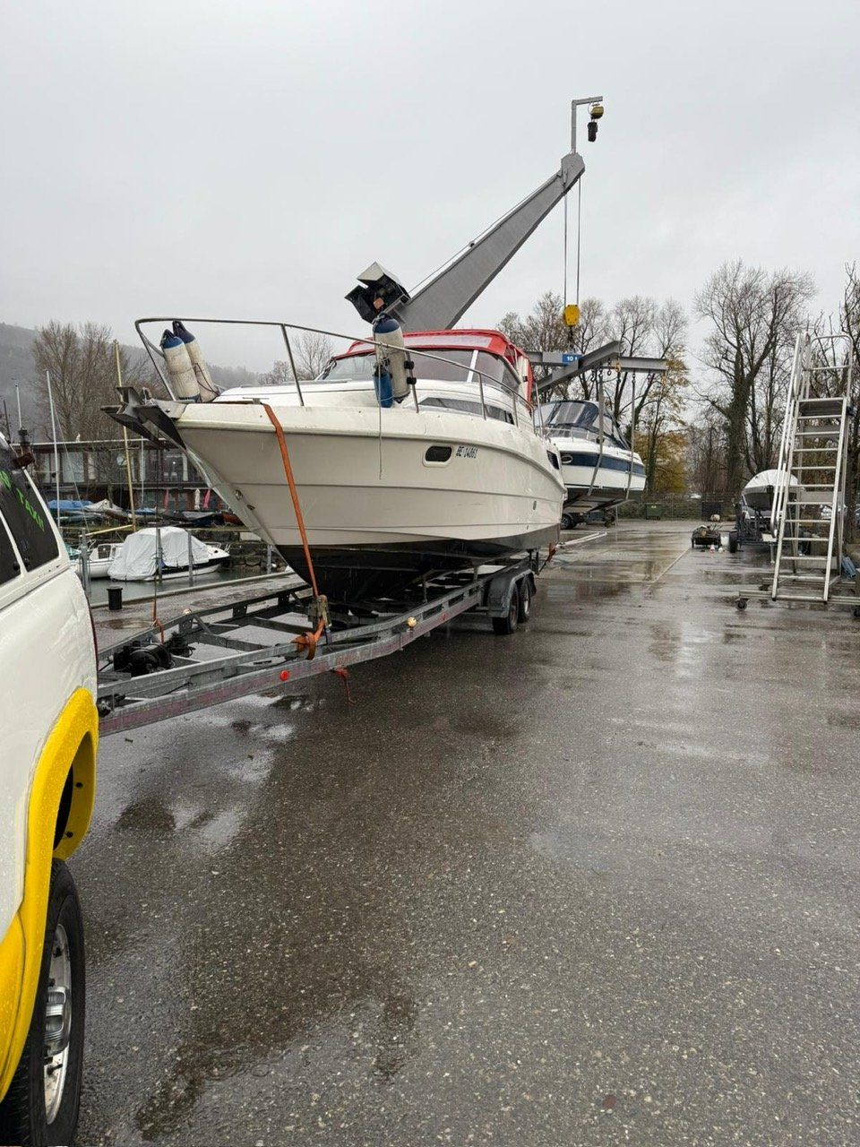 Gobbi Barche: GOBBI 25 CABIN  -  HAFENPLATZ – Usato da Avenches venduto da BOOTTRANSPORTE 1