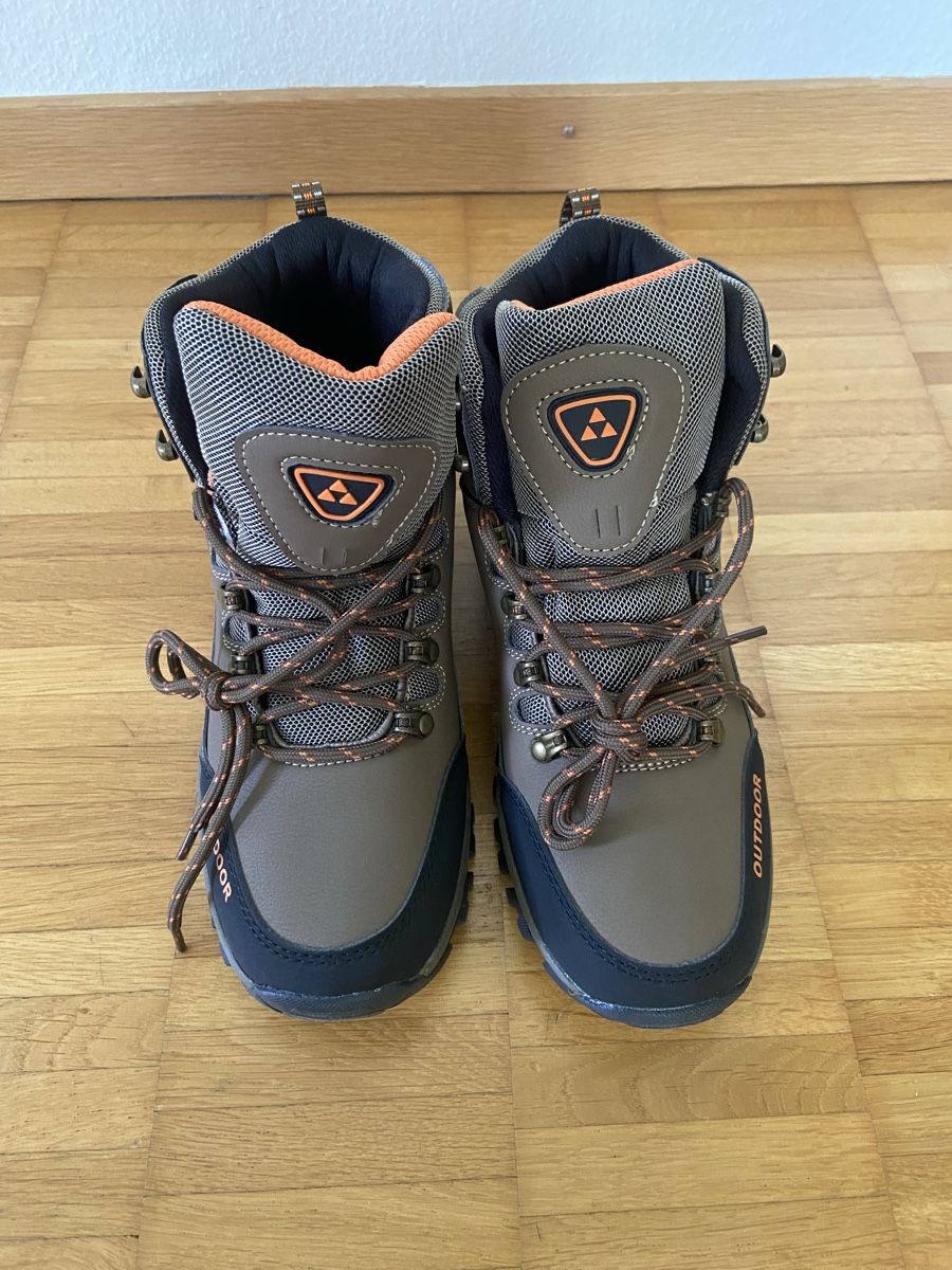 Scarpe per ragazzi: Wanderstiefel Kinder 39-40 – Nuovo (secondo la descrizione) da Wetzikon ZH venduto da MaxundMoritz12