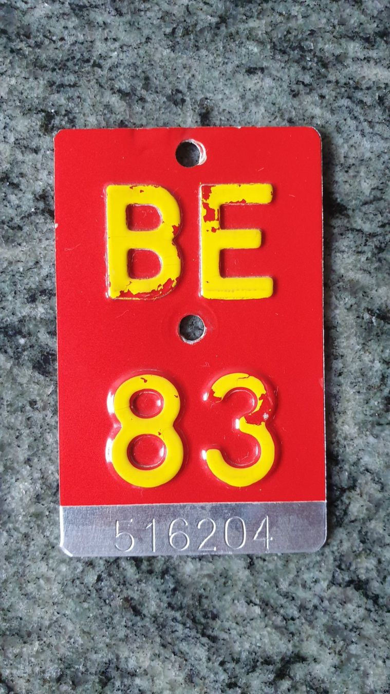 Insegne: NUMMERNSCHILD BE 83 – Usato da Wengi b. Büren venduto da Ot1000