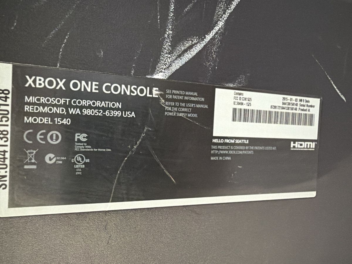 Microsoft Console: Console Xbox One – Usato da Echallens venduto da JAR69 1