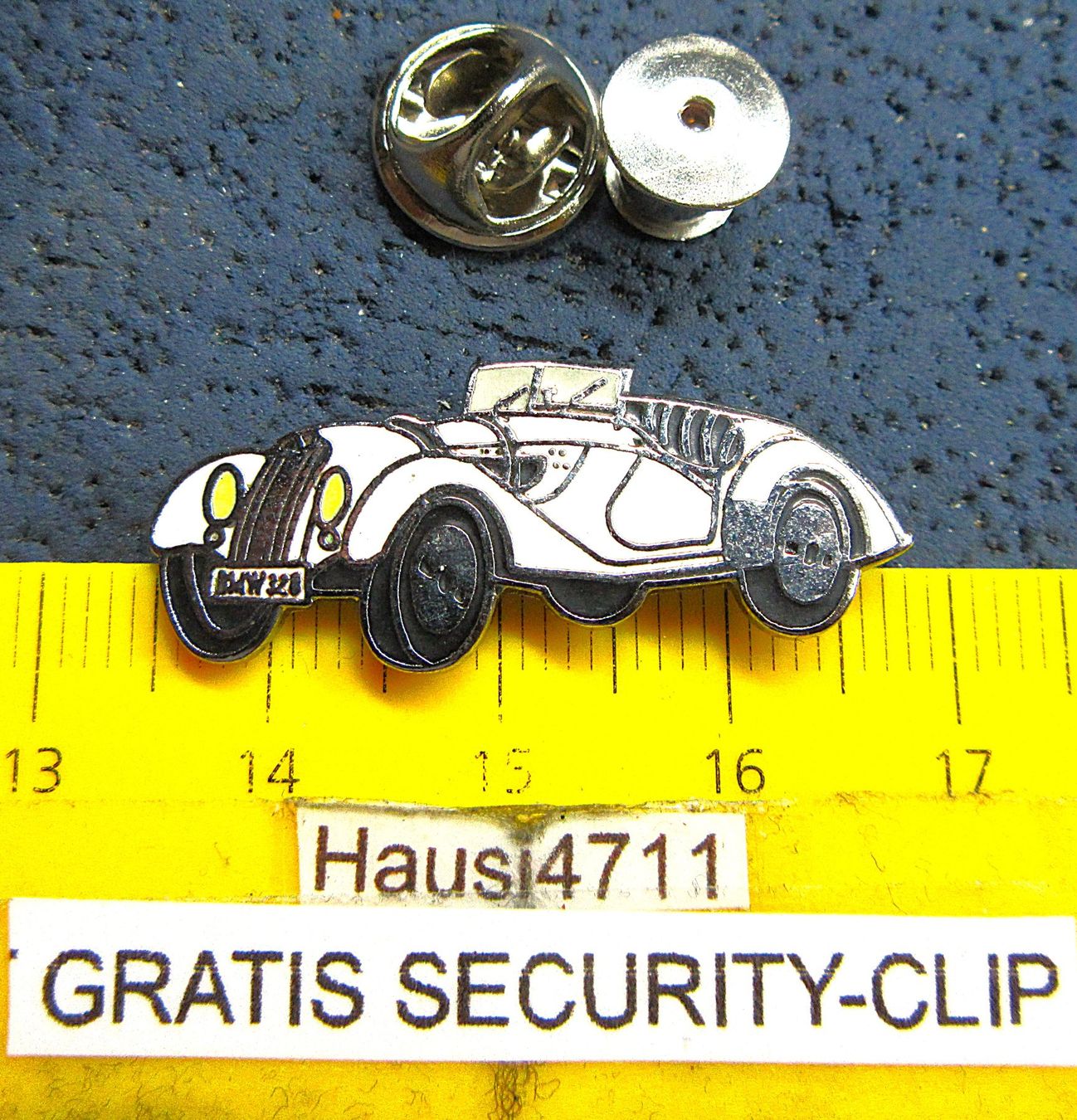 BMW Plaketten & Abzeichen: BMW 328 ROADSTER AUTO PIN ENAMEL MIT SECURITY-CLIP – Gebraucht aus Ettingen von Hausi4711