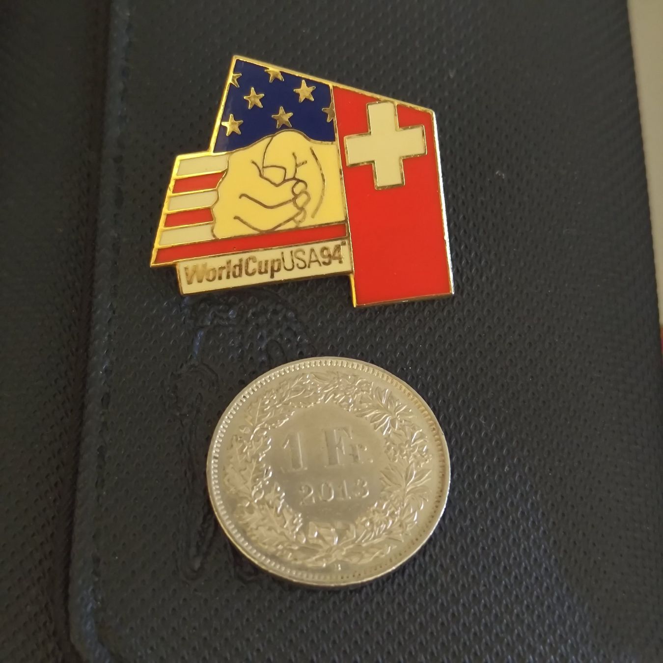 Placchette & Badge: Pin WM  world cup USA 94 – Usato da Basel venduto da Lumixx 2