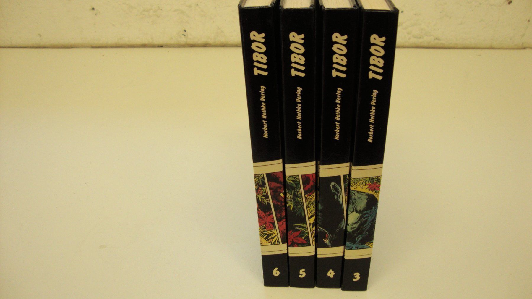 Fumetti: Vier Stück TIBOR Comic- Sammelbände – Usato da Zürich venduto da adamhasler 5