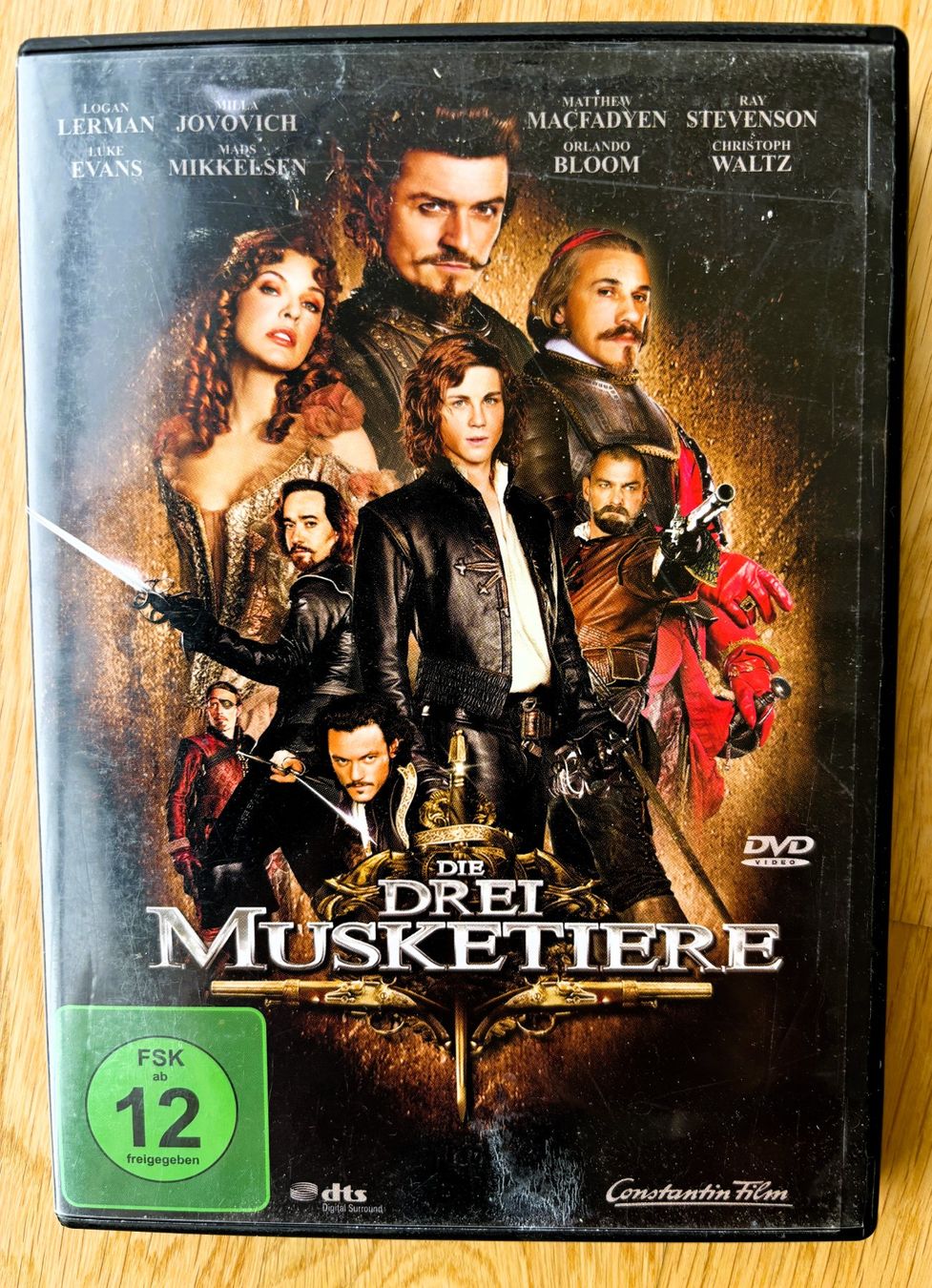 Tutti i DVDs: Die Drei Musketiere DVD – Usato da Riehen venduto da martinaaebersold