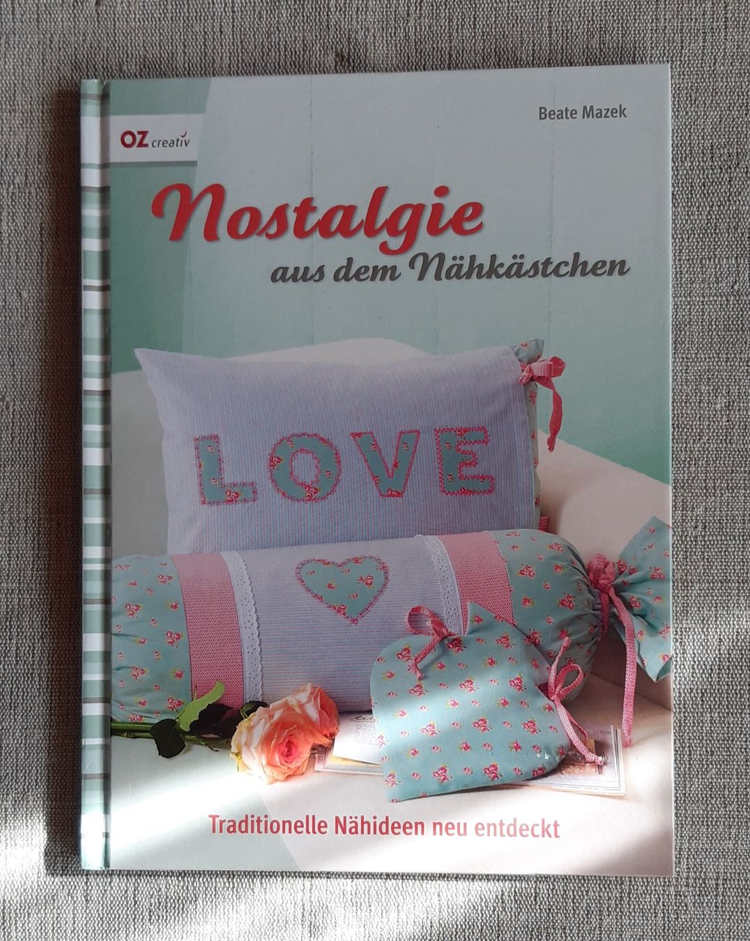 Livres: Nostalgie aus dem Nähkästchen ! – D'occasion à Neuheim par Tidola
