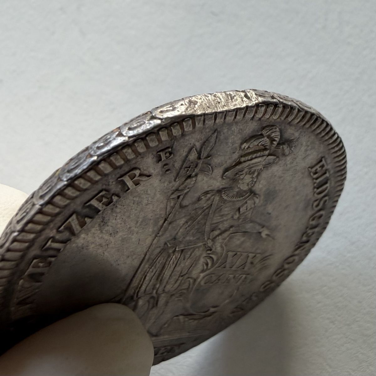 Tutti le monete: 4 Franken Luzern 1813 – Usato da Luzern venduto da LegacyMint 2