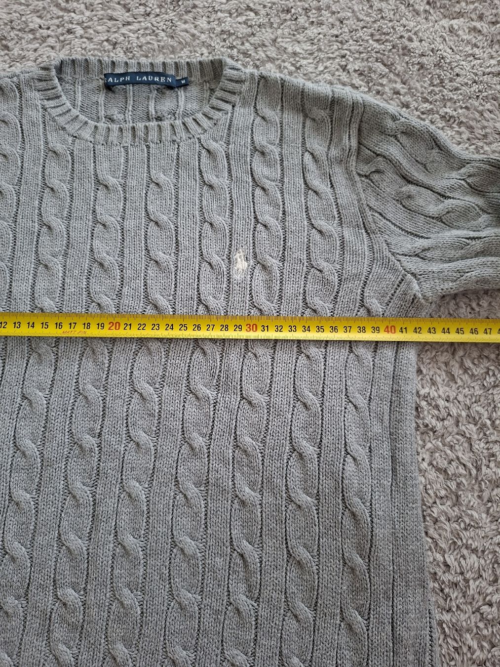 Ralph Lauren Pullover & Sweatshirts: Pull Ralph Lauren maille torsadée gris taille M – Gebraucht aus Renens VD von ser_j2fn 1