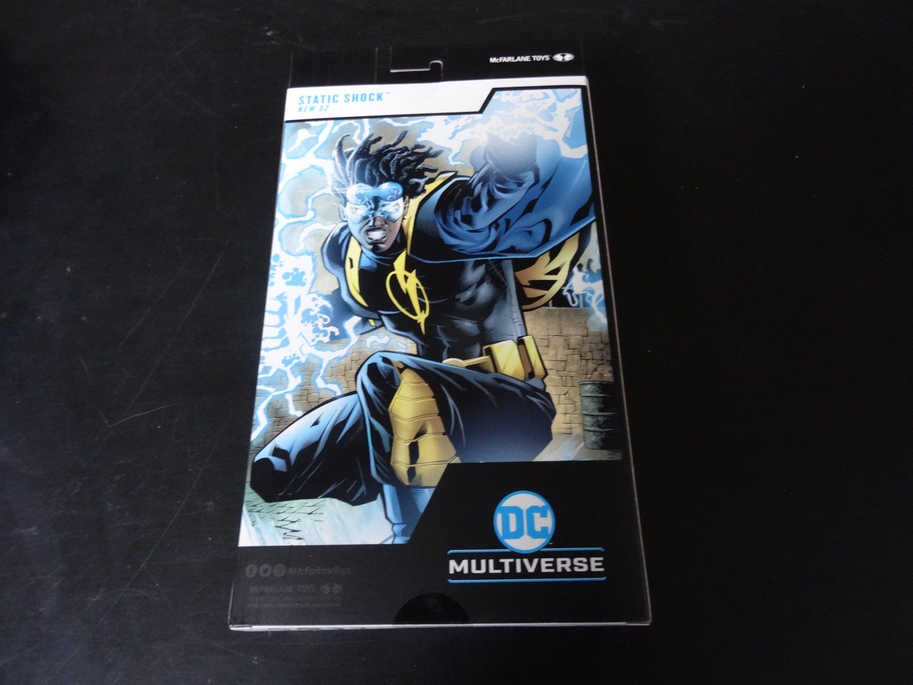 Statuette: DC Multiverse Actionfigur Static Shock McFARLANE – Usato da Olten venduto da Disc-Ausverkauf 1