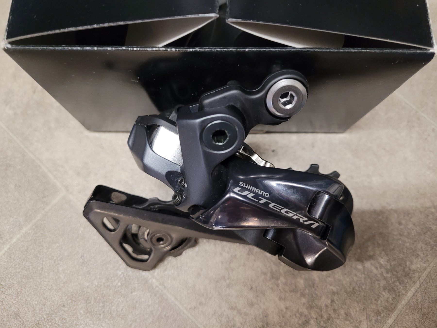 Ultegra Pezzi di ricambio: Dérailleur Shimano Ultegra D12 – Nuovo (secondo la descrizione) da Montreux venduto da scotti1968 1