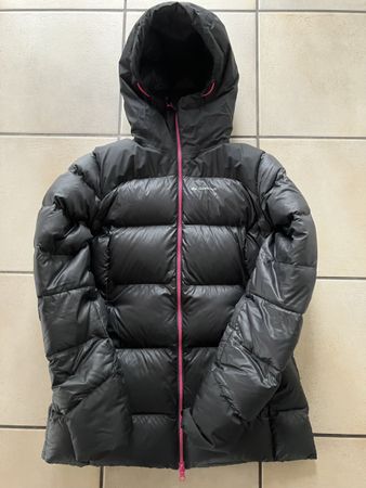 Federjacke / Sportjacke / M Grösse