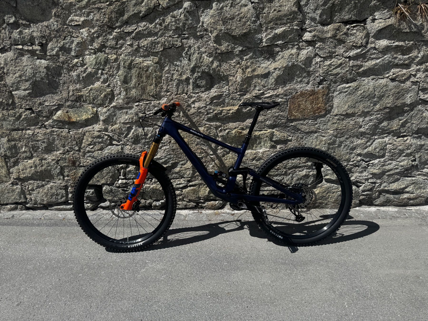 Specialized Biciclette: Specialized Enduro - Custom Build - Fox 38 – Usato da Luzern venduto da ale_2bvx 2