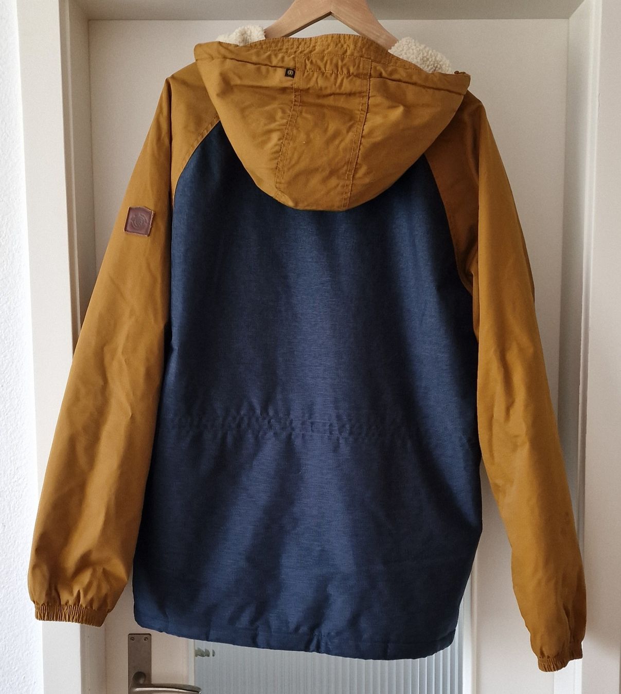 Element Jacken: Elenent Winterjacke (Grösse  L) – Gebraucht aus Dübendorf von zarry10 1