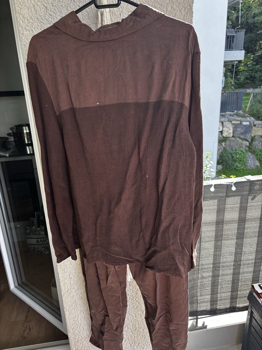Lots de vêtements: Ensemble Uppercut L – D'occasion à Ostermundigen par Delphine74 1