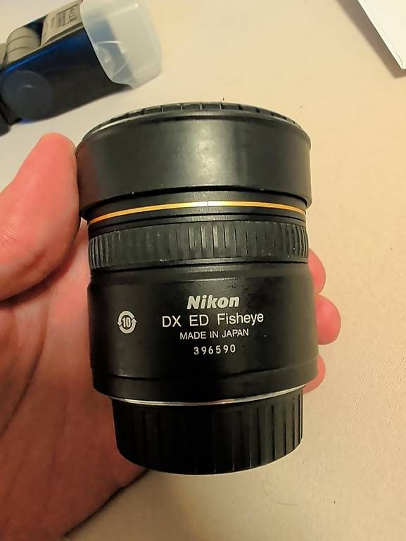 Nikkor Obiettivi: Nikkor  10.5mm 1:2.8  G EF – Usato da Rieden AG venduto da Sascha88