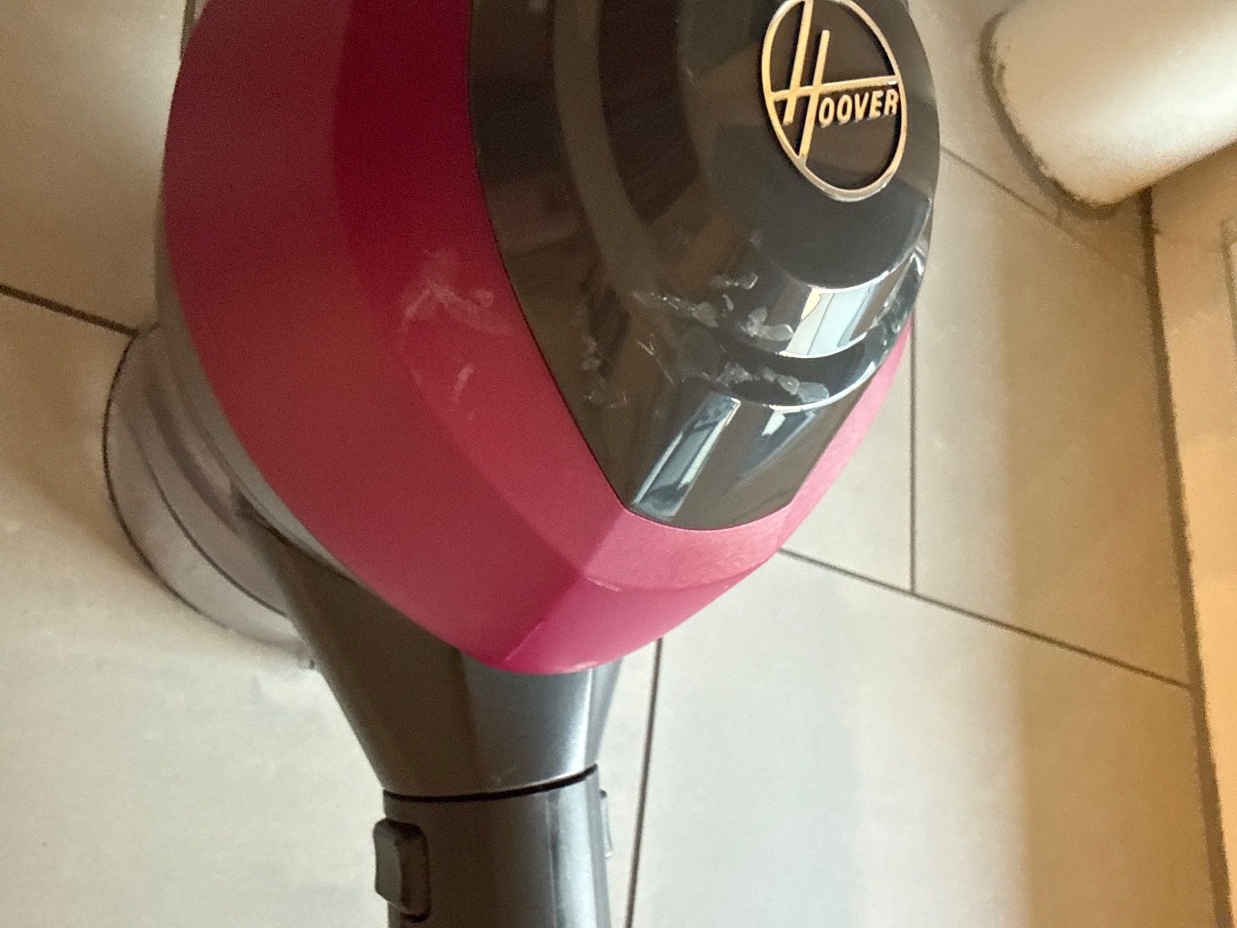 Hoover Aspirapolveri & Accessori: Praktischer Akku Handstaubsauger – Usato da Kölliken venduto da sa__fl25 4