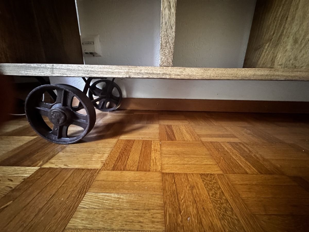 Étagères: Vintage Sideboard – Neuf (Voir description) à Kloten par Chailds 2
