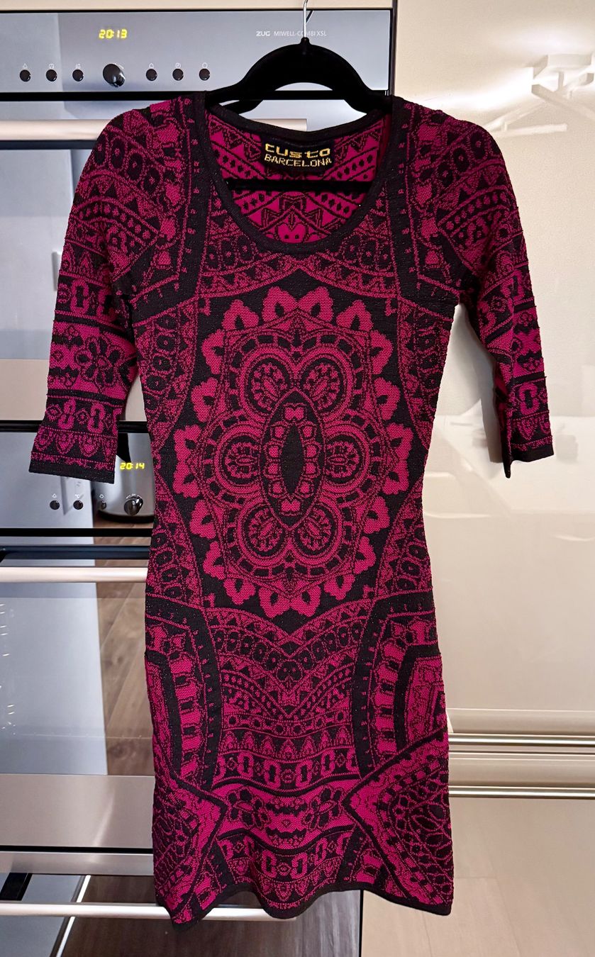 Custo Barcelona Kleider: Custo Barcelona Kleid (neu) – Neu (gemäss Beschreibung) aus Fällanden von Pilli91