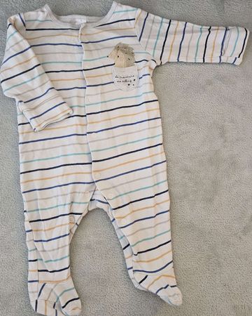 Baby Strampler gestreift, grösse 68