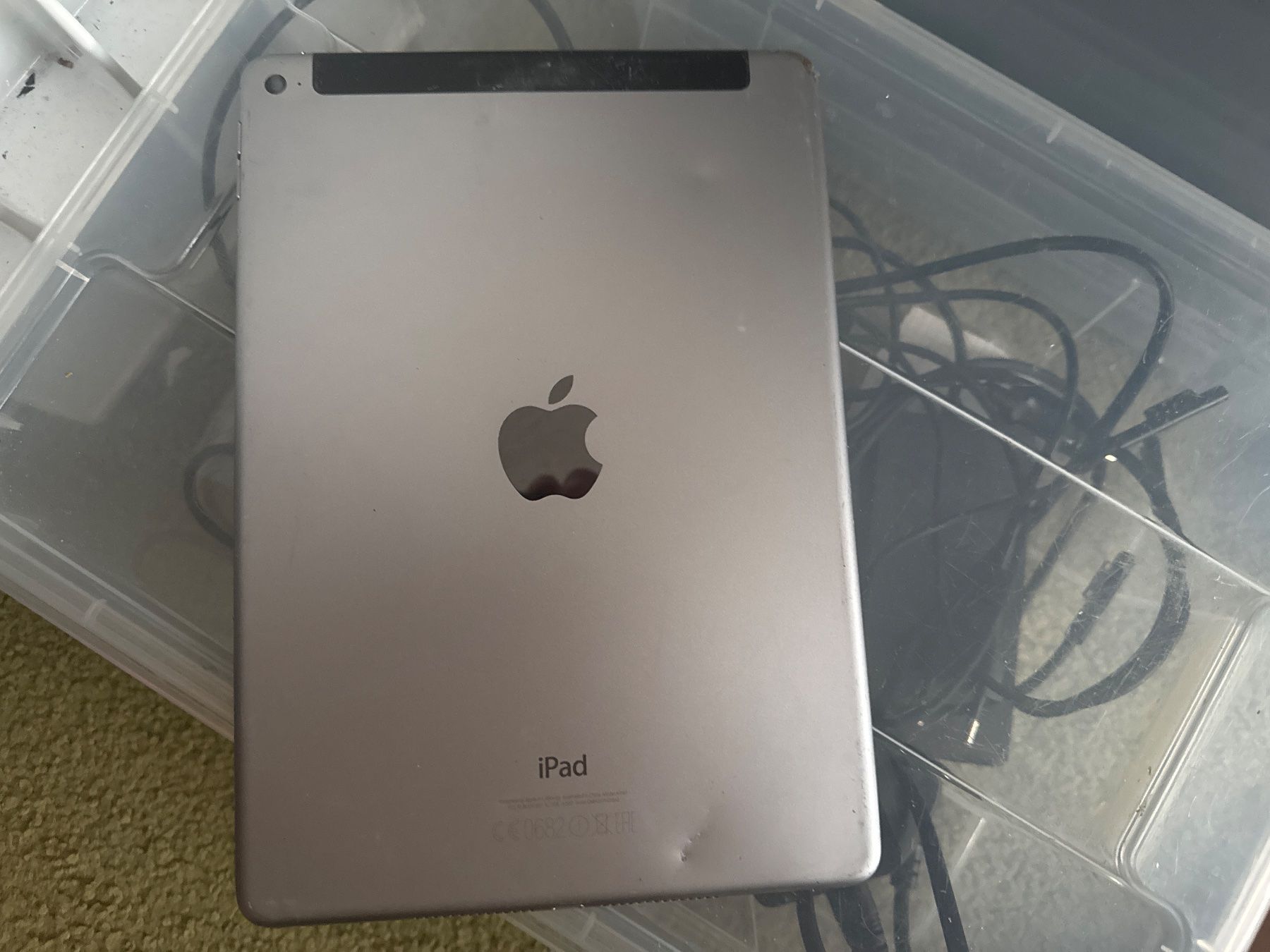 Apple Tablettes PC: Ipad Air 2 -A1567- ohne icloude – Défectueux à Olten par HoYa01 2