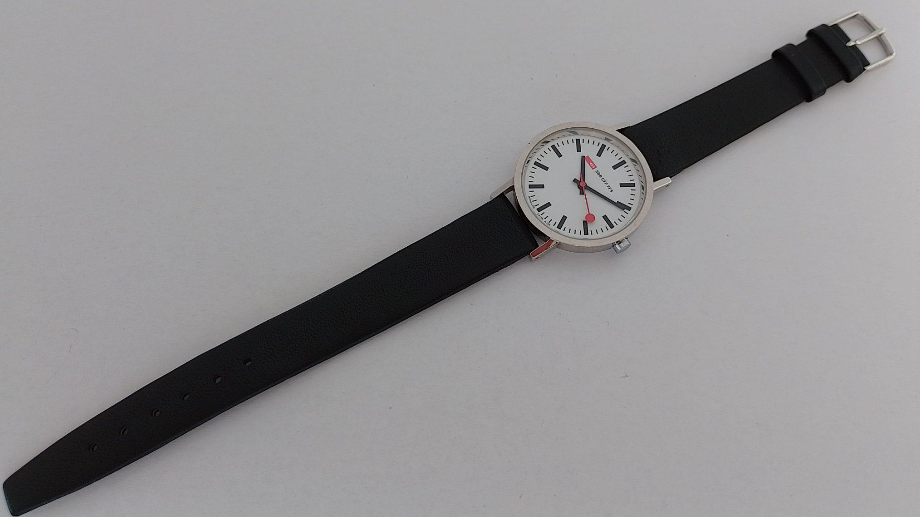 Mondaine Uhren: Mondaine SBB Schweizer Bahnhofsuhr – Gebraucht aus Basel von Givens_Watches 2