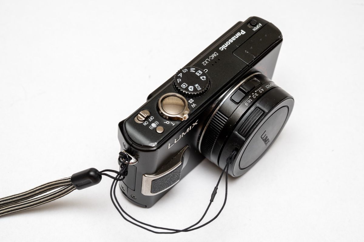 Panasonic Fotocamera: Panasonic LUMIX DMC LX2 Digicam – Usato da Sennwald venduto da hosszidavid