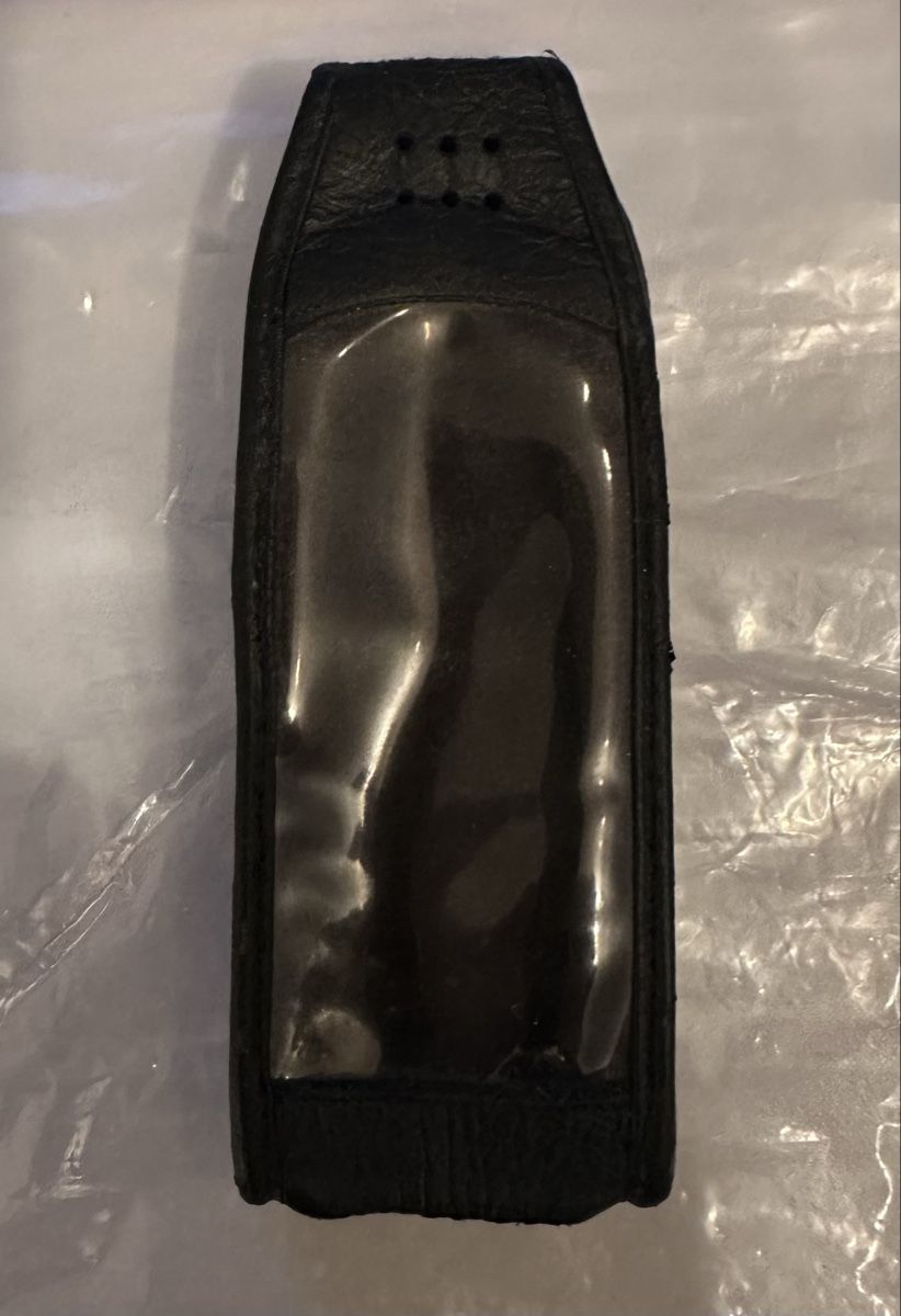 Nokia Cover & Protezioni schermo: Nokia 6210 / 6310 Lederetui – Usato da Zürich venduto da tedmaster