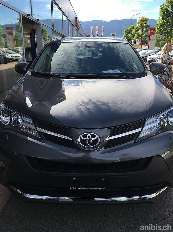 Vente Toyota Rav4 automatique