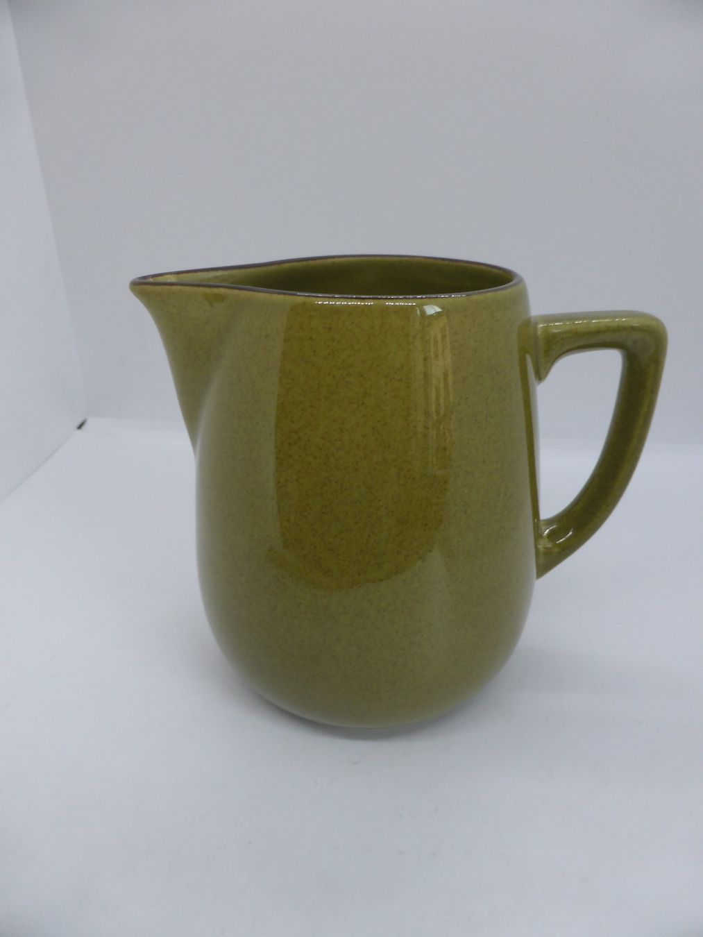 Rössler Caraffe: Rössler pot à lait couleur vert olive 0.65l – Usato da Porrentruy venduto da Kim017