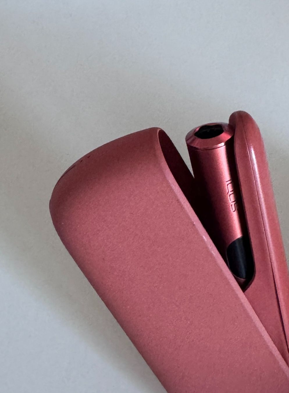 Iqos Altri Prodotti per fumatori: IQOS ILIMA i Kit, Charger & Holder – Usato da Bassersdorf venduto da Akasya 3