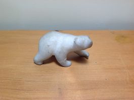 Eskimo Art Skulptur - art inuit - ours  en marbre - defekt