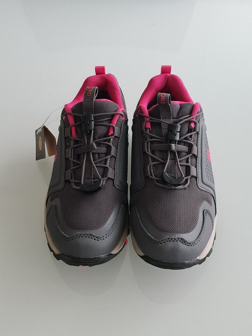 46 Nord Scarpe per ragazze: 46 Nord Schuhe Gr. 37 – Nuovo e nell'imballaggio originale da Kerns venduto da zoraya. 2