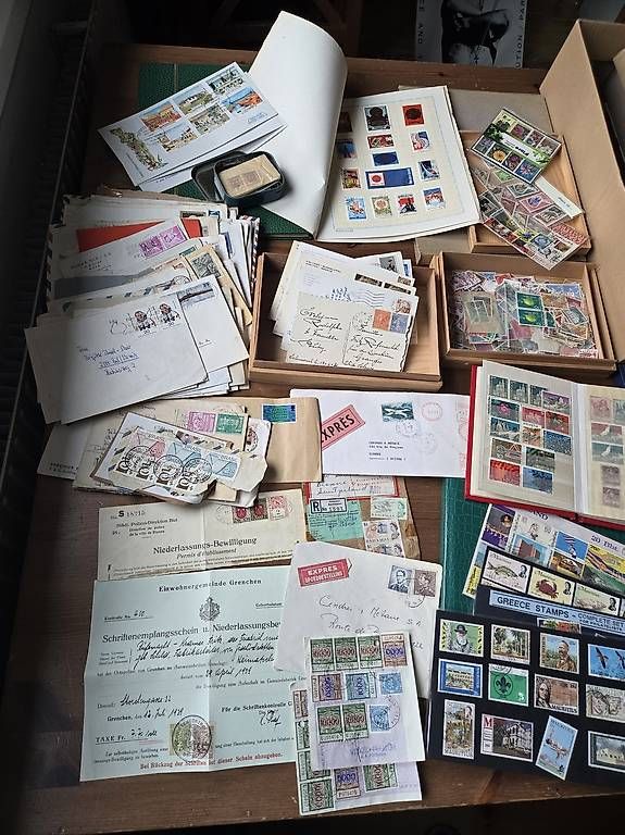 Alle Briefmarken: Große Briefmarken Sammlung  – Gebraucht aus Biel/Bienne von Rouf7 2