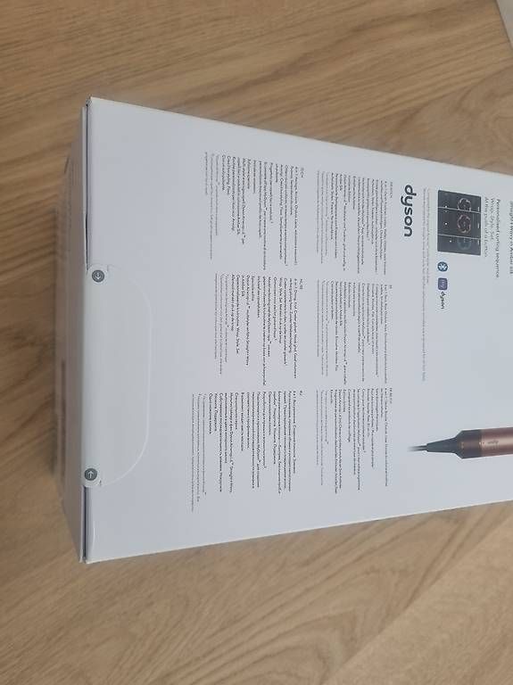 Dyson Sèche-cheveux: Dyson Airwrap (ungeöffnet) – Neuf avec emballage d'origine à Zollikerberg par anneflore 3