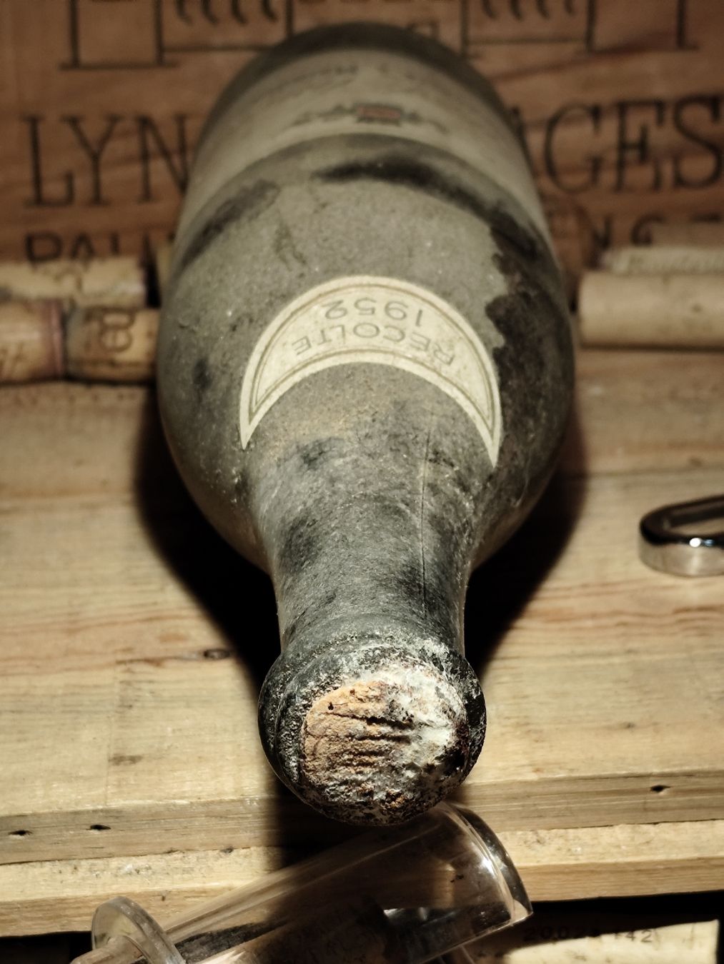 Vino: 1952  Saint-Amour Dessalle Mainguet – Nuovo e nell'imballaggio originale da Büsserach venduto da Vintage-vins 3