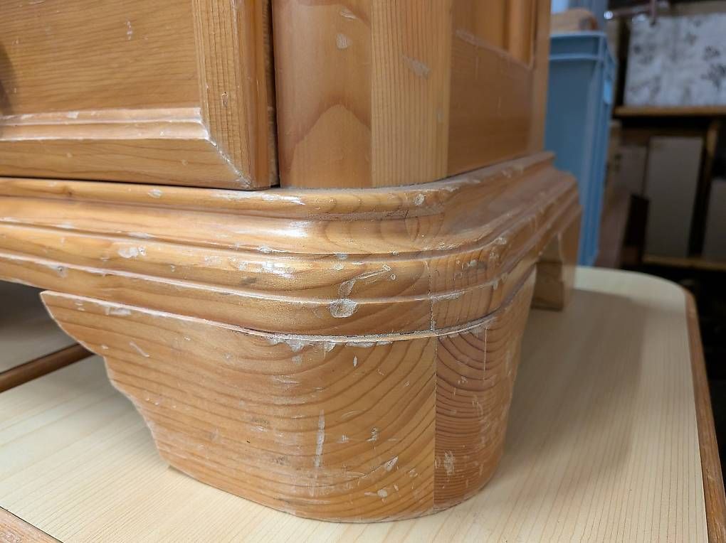 Comodini: holz Nachttisch H63xB52xT35 – Usato da Klosters venduto da selfranga 3