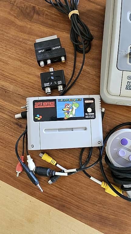 Console: Super Nintendo Konsole, Super Mario World&2 Controller – Usato da Gams venduto da Sunshime81 1