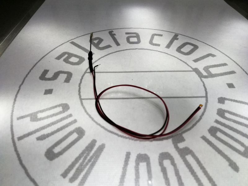 Componenti elettronici: LED SMD 0603 verkabelt, warmweiss – Nuovo (secondo la descrizione) da Luzern venduto da Salefactory 1