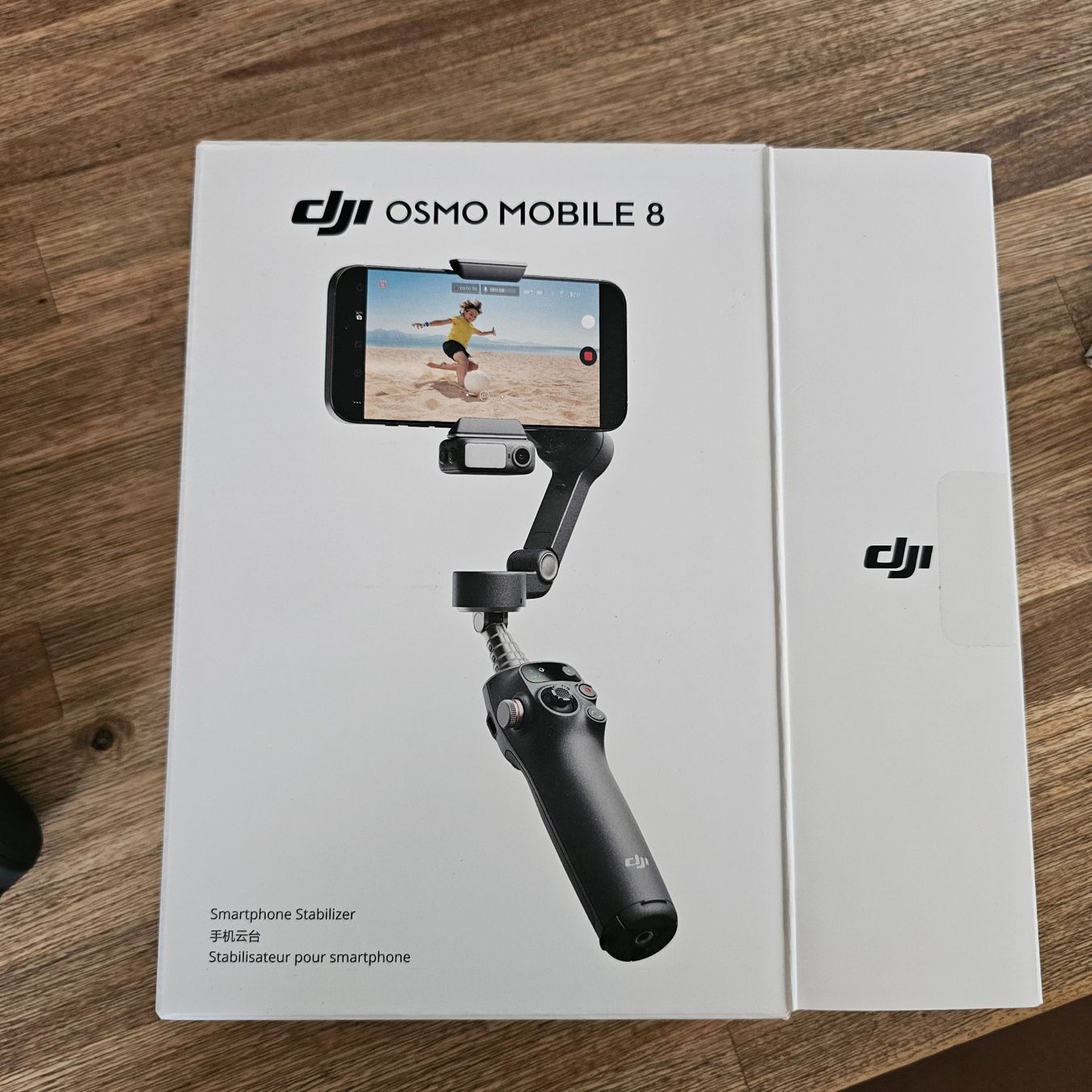 DJI Action Cam: DJI Osmo Mobile 8 Smartphone Stabilizer neuwertig – Gebraucht aus Dottikon von daniel-g