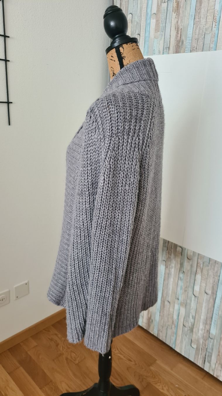 Jacken: Grauer Strickjacke XS/S von Chicorée – Gebraucht aus KRIENS von Franzy_Blond10 1