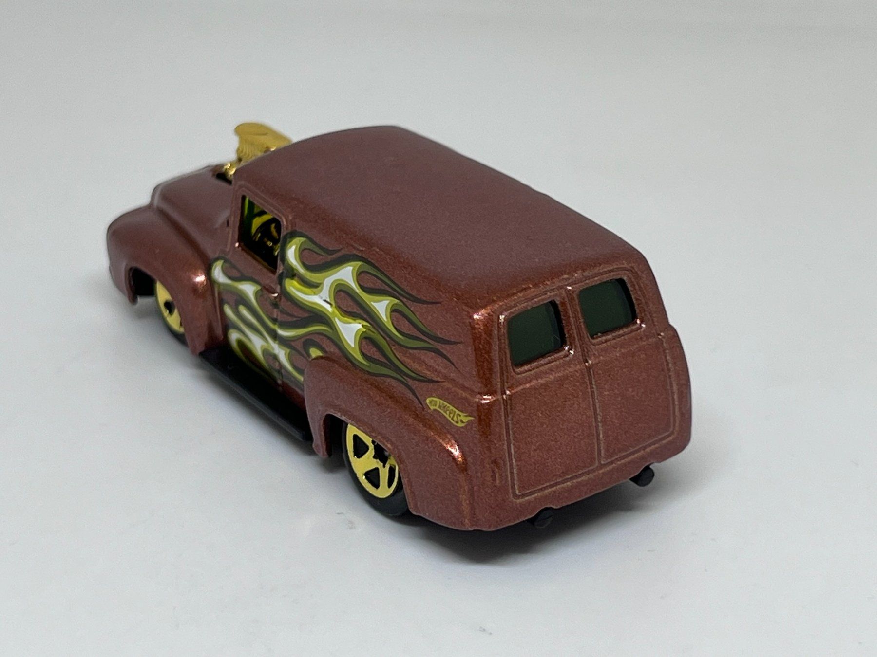 Hot Wheels Modellini d'auto: Hot Wheels '56 Ford – Nuovo (secondo la descrizione) da Wildegg venduto da LaaBoutique 2