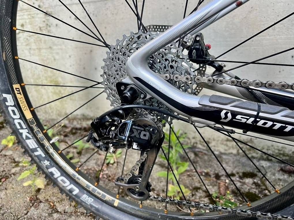 Scott Vélos: SCOTT Scale 10  8,8 kg – D'occasion à Bottmingen par taosmile 2