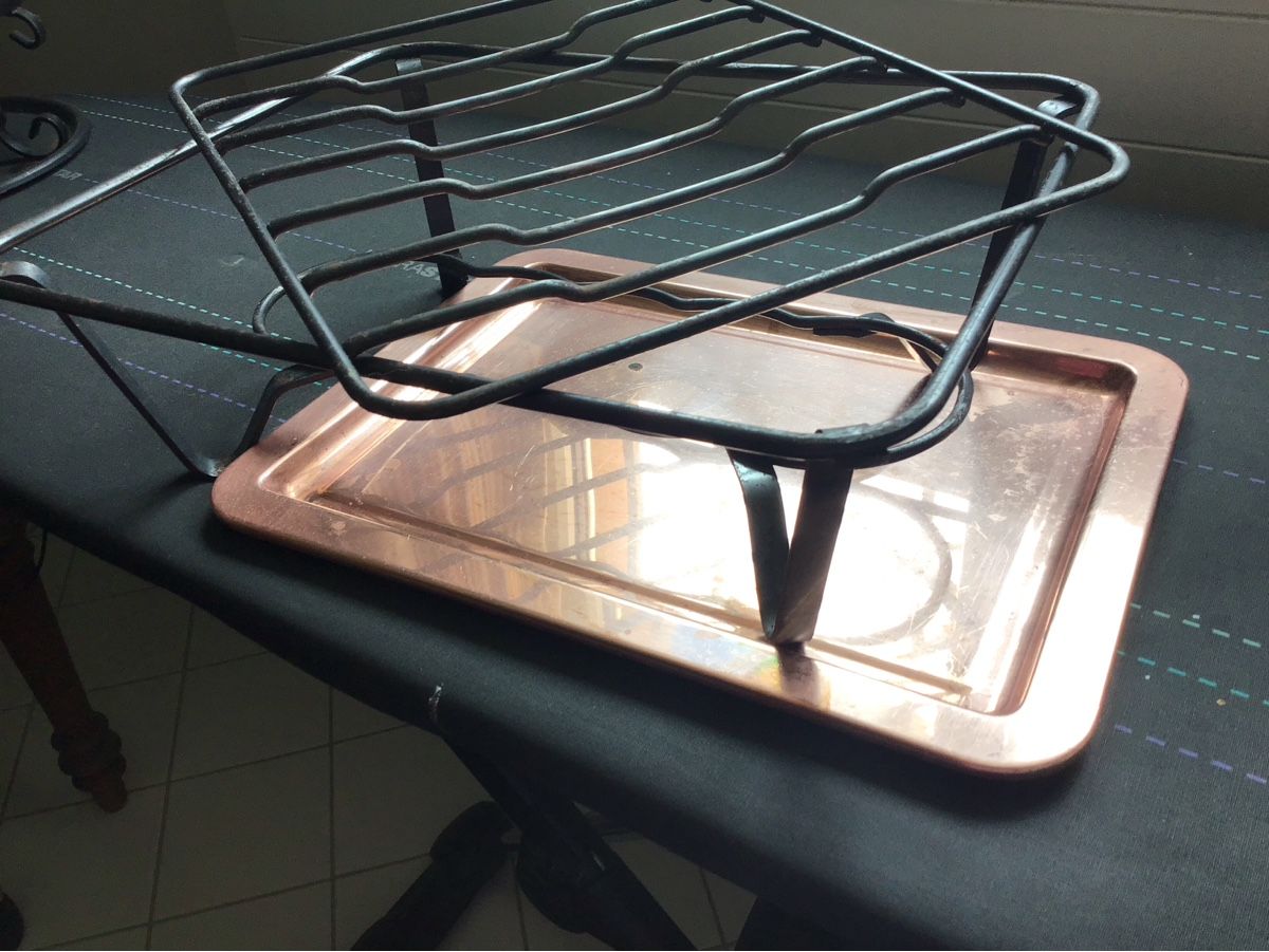 Piatti di portata:  Plateau cuivre et fer forgé ancien  – Usato da Laufen venduto da Babouche4242 3
